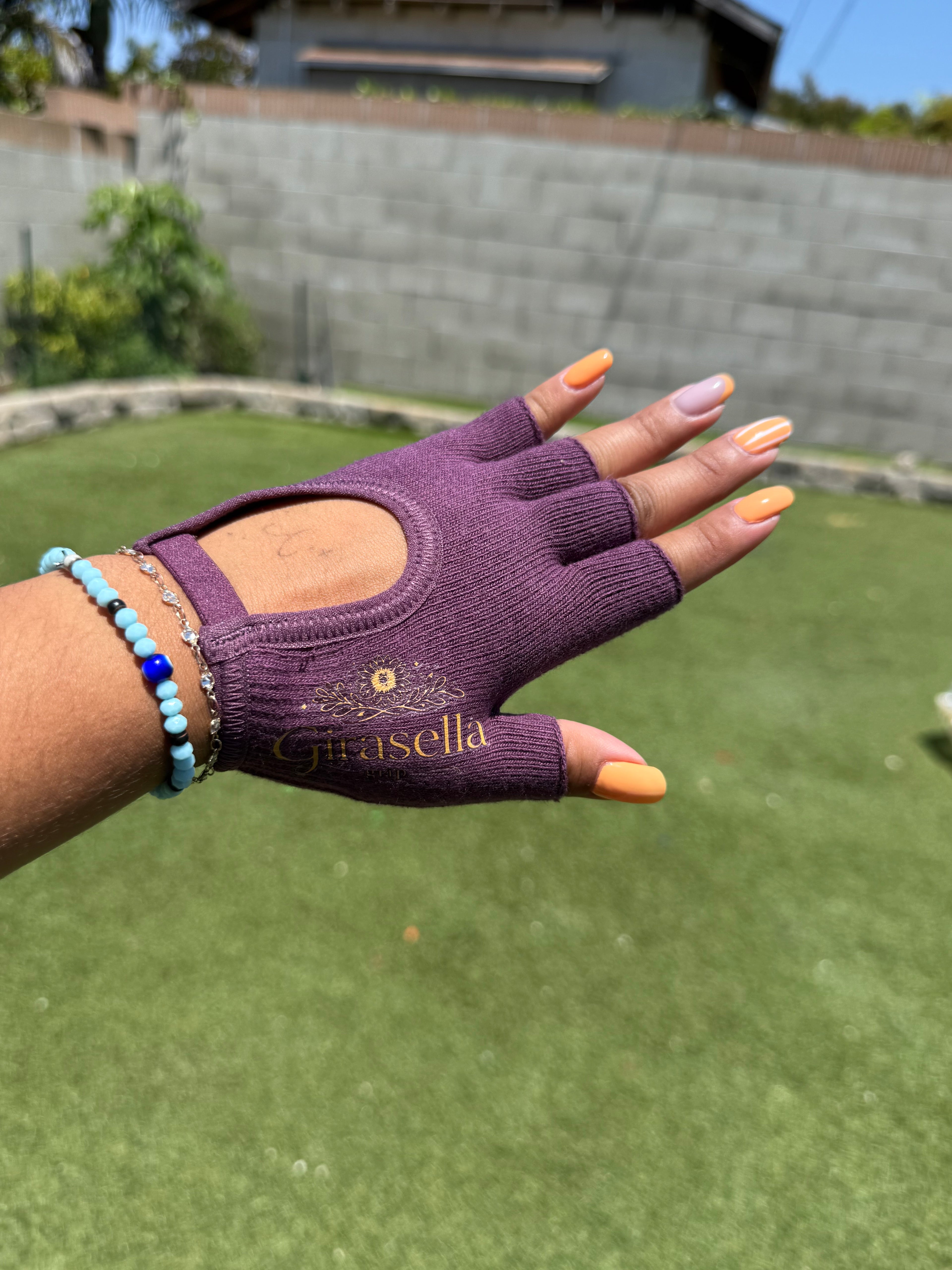 Girasella Grip Gloves